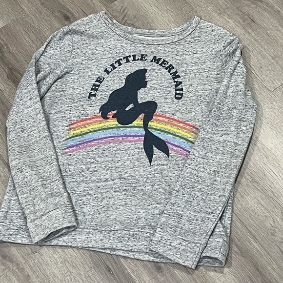 Womens XL Genuine Disney The Little Mermaid Heather Gray Crewneck Cotton Sweater - Picture 1 of 6